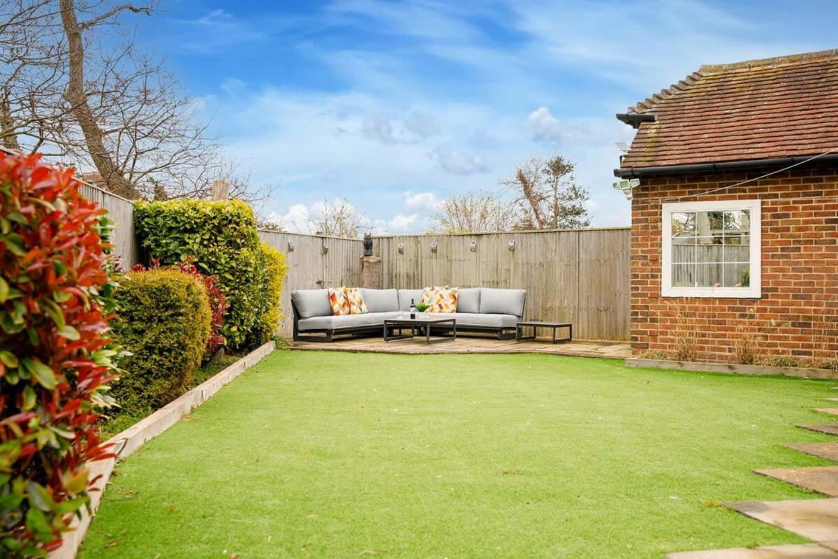 Modern & Stylish Seaside Family Home Chichester Esterno foto